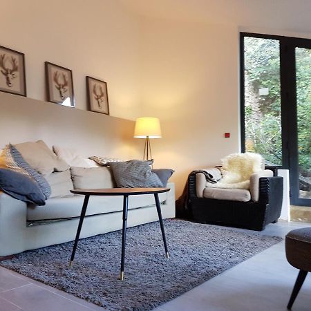 Les Bignones Villa Uzes Exterior photo